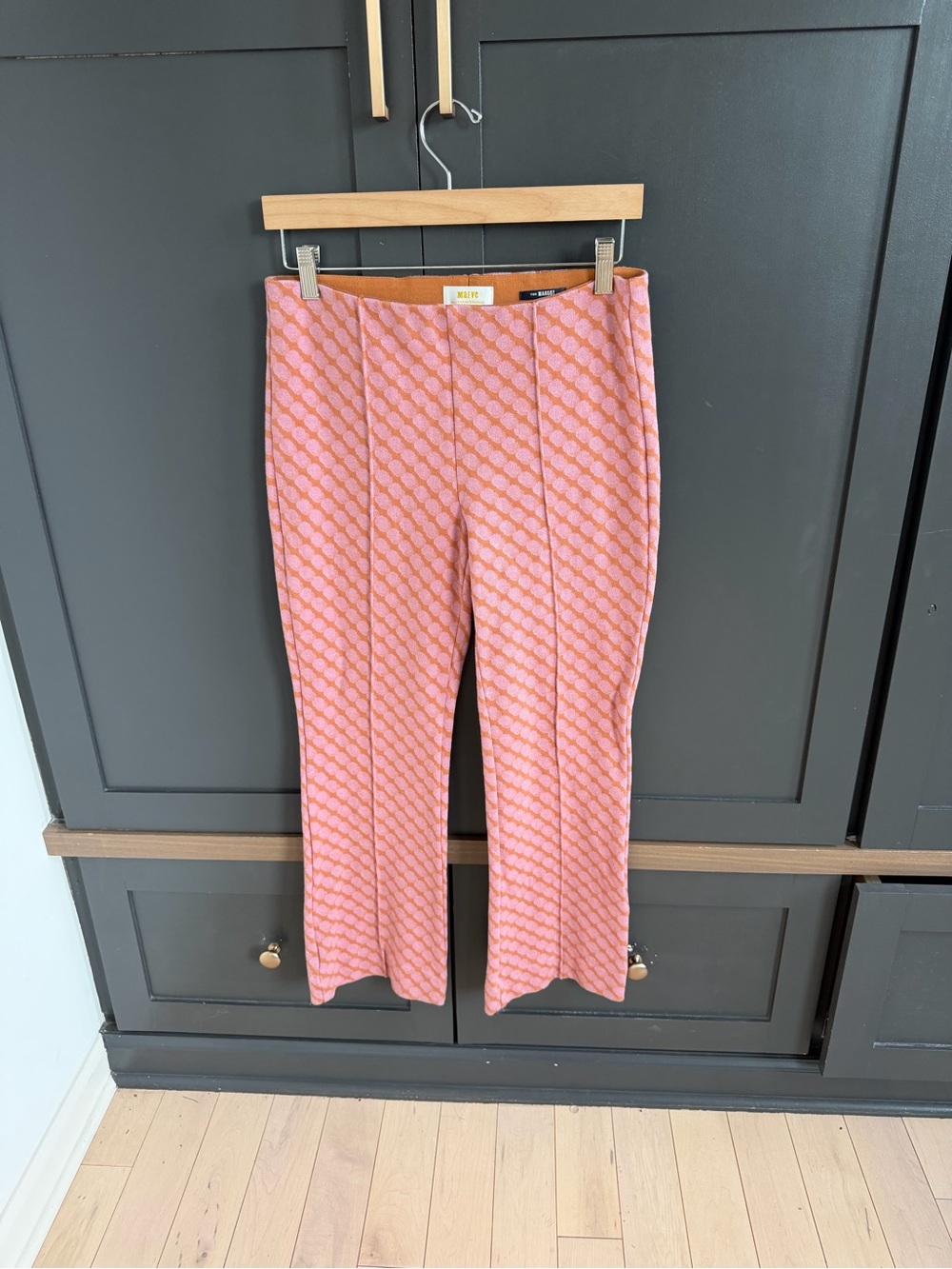 Maeve The Margo Kick Flare Cropped Pants in Pink & Orange • S